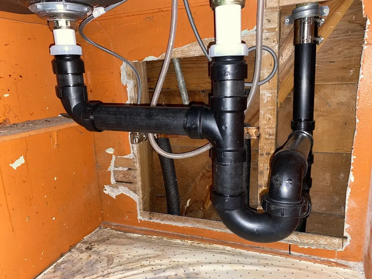 Professional Pipe Bursting equipment and tools on the job in Decatur